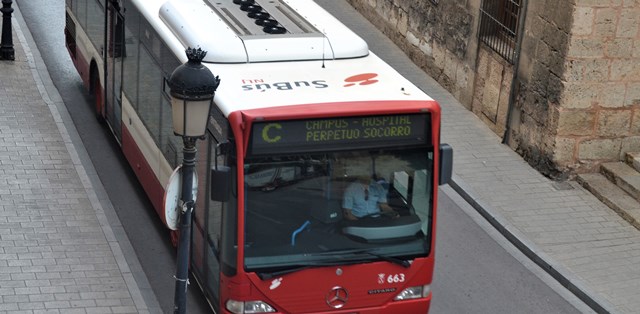 Albacete, la ciudad más barata de España para ir en autobús urbano con los bonos mensuales