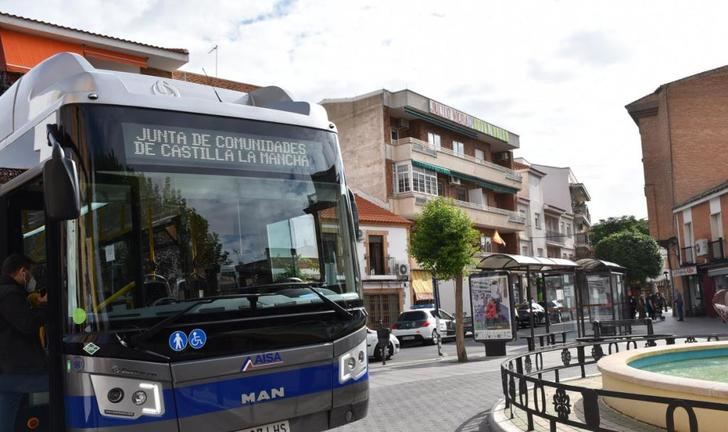 La Junta destina 450.000 euros para los descuentos de los billetes de autobús de las personas mayores en Castilla-La Mancha