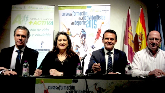 200 coordinadores deportivos y profesores de educación física participar en Villarrobledo en el “Curso+Activa”