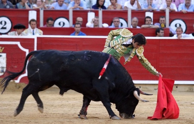 El torero Miguel Ángel Perera será el pregonero de la Feria Taurina del 2014