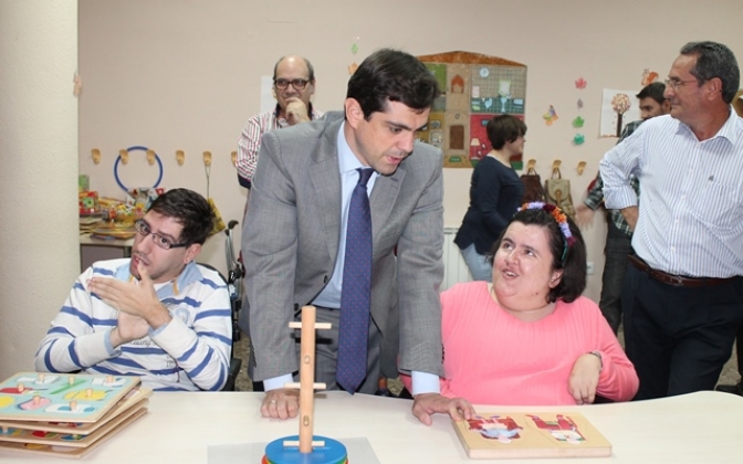 La  Asociación de Padres de Paralíticos Cerebrales de Albacete (APACEAL) ha recibido casi 80.000 euros de la Junta