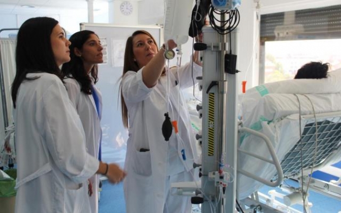 El Hospital de Albacete forma expertos en farmacia hospitalaria a través de un programa nacional