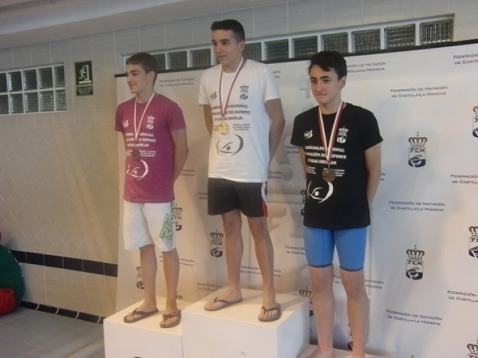 25 medallas en el Regional de natación del Deporte Base para la natación rodense