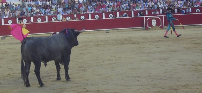 Soriano asegura que Manuel Serrano beneficia a los empresarios  de la plaza de toros de Albacete y no a los aficionados