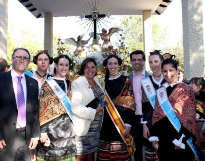 Javier Cuenca anima a los jóvenes a “respetar, cuidar y mantener las tradiciones como acervo cultural de Castilla-La Mancha”