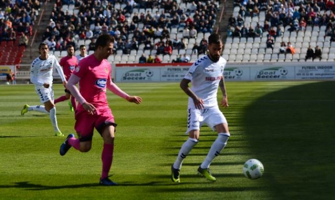 El Albacete Balompié encajó cuatro goles ante el Fuenlabrada en un pésimo partido de los manchegos (0-4)