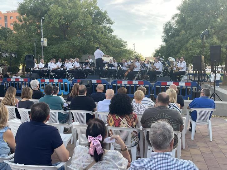 Éxito rotundo del programa La Banda en tu Barrio en el Parque de los Cuentos de Albacete