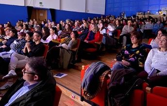 Cerca de 200 participantes se reúnen en Albacete para fortalecer la colaboración entre bibliotecas y escuelas