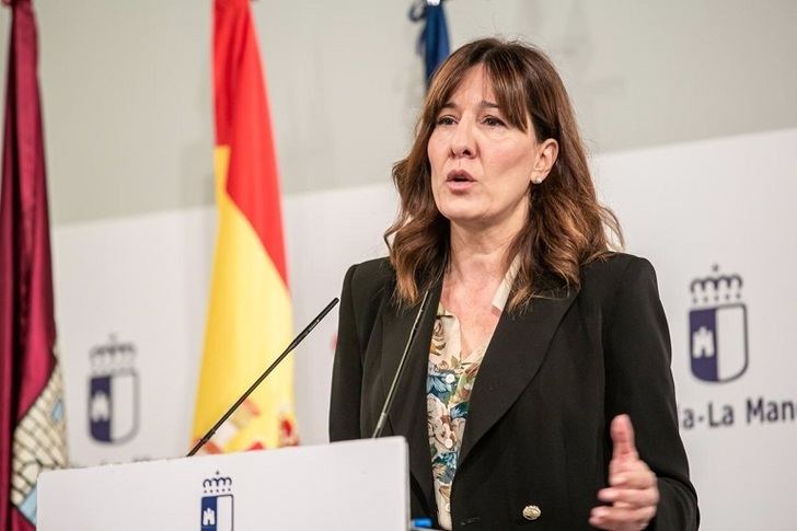 Castilla-La Mancha aumenta ayudas a adquisición de vivienda en pueblos, becas comedor y conversión de contratos temporales