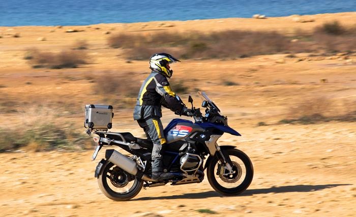 Llega la distribución del escape inteligente para motos BMW a España