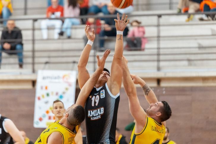 Doble victoria para el BSR Amiab Albacete en la primera jornada de la fase de clasificación de la Champions