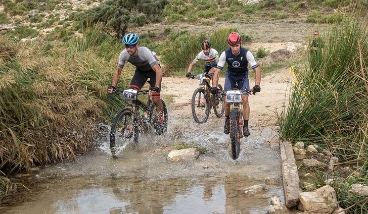 Nueva edición de la Gran Fondo MTB Sierra de Alcaraz, con más de 330 corredores en la salida