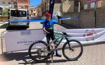 Remontada épica: Óscar Sánchez se impone en la BTT de Socovos
