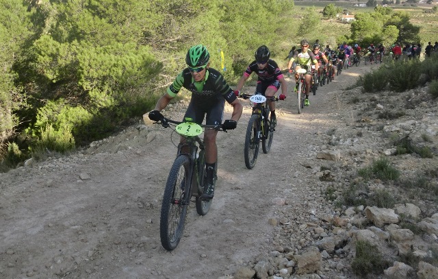 Fuente Álamo acoge a los participantes del Circuito Provincial de BTT de la Diputación de Albacete