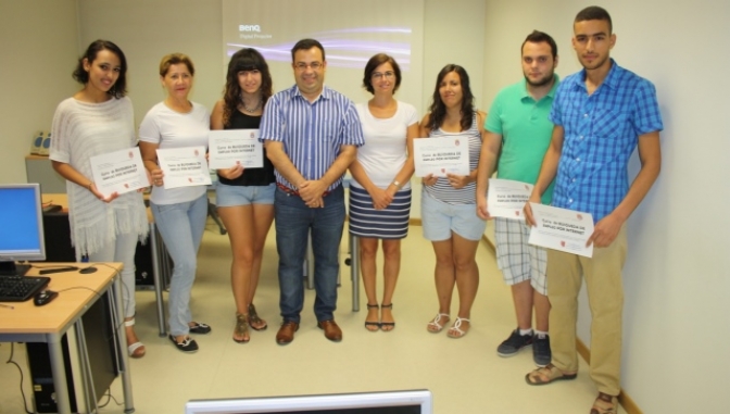 Ocho diplomados en los cursos de ‘Búsqueda de Empleo a través de internet’ en La Roda