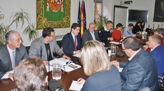 La comisión sobre seguridad ciudadana de la Federación de Municipios la presidió el alcalde de Albacete