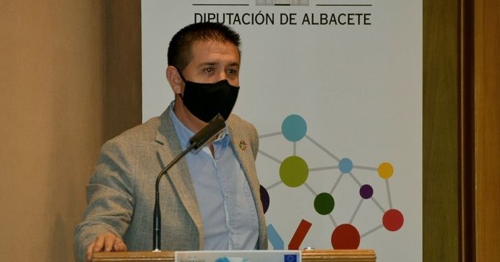 La Diputación de Albacete creará un programa similar al Plan Corresponsables para compatibilizar el cuidado de mayores