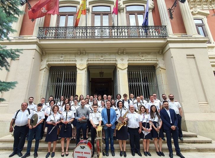 Cabañero reivindica el protagonismo de las bandas y academias de música en la vida social de los pueblos