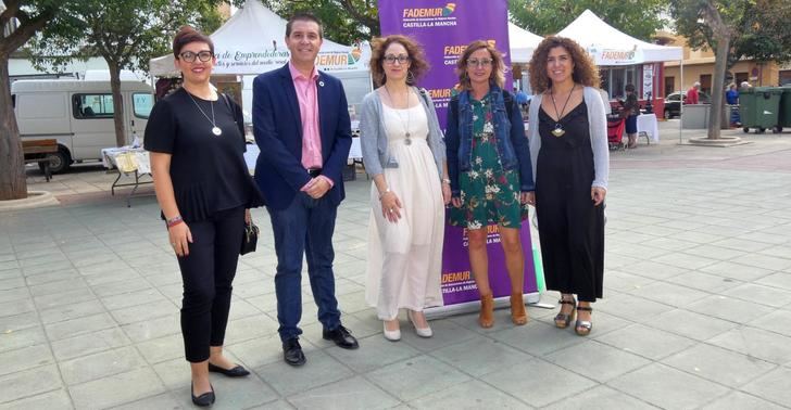 El trabajo de las mujeres, eje de la IV Feria ‘Tierra de Emprendedoras’ celebrada en Villamalea