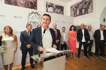 El XLIV Concurso de Cuchillería destaca el talento local con 44 participantes y premios valorados en 11.000 euros