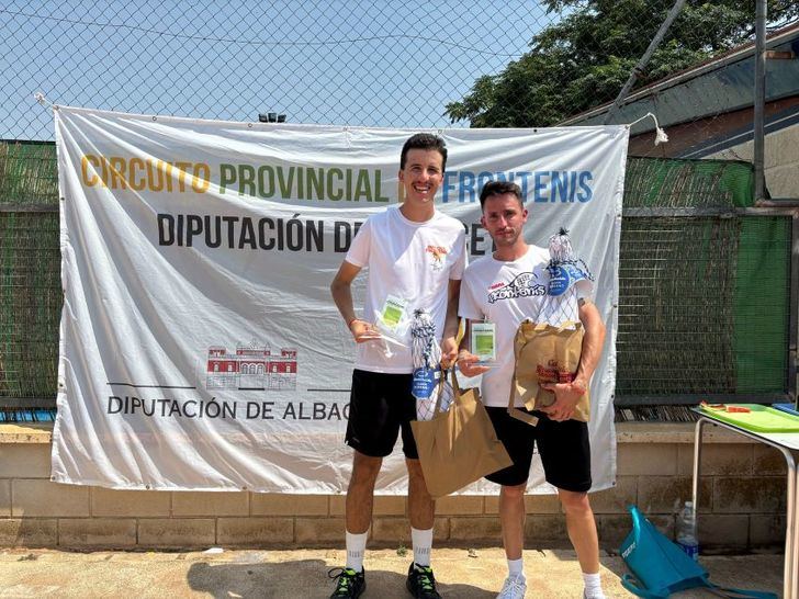 Pau Aragó y Raimon Roca se coronan campeones en la duodécima prueba del Circuito de Frontenis Diputación de Albacete