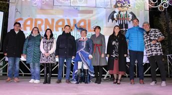 Pepa Cortijo y Agustín Durán dan inicio a las celebraciones del Carnaval en Albacete con un pregón lleno de humor