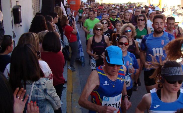 Carlos García y Carmen Risueño ganaron la Carrera Popular de Valdeganga