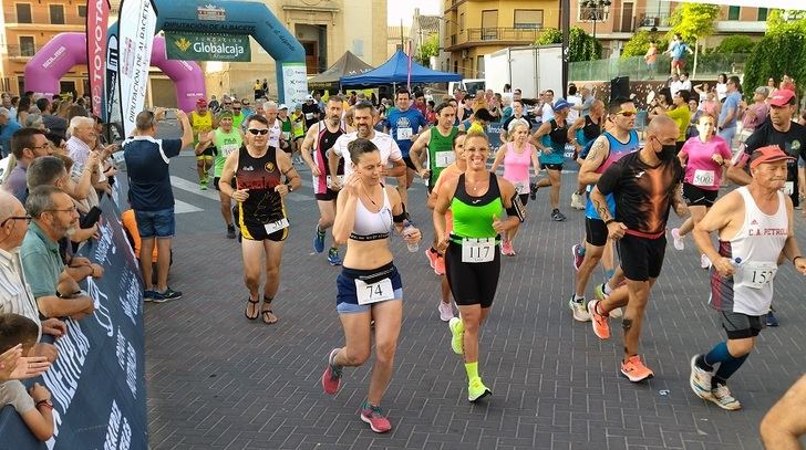 María Ángeles Magán y Andrés Micó vencieron con autoridad en la Carrera Popular de Fuente Álamo