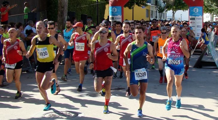 José Ángel Leal y Carmen Risueño fueron los ganadores de la Carrera Popular de El Salobral