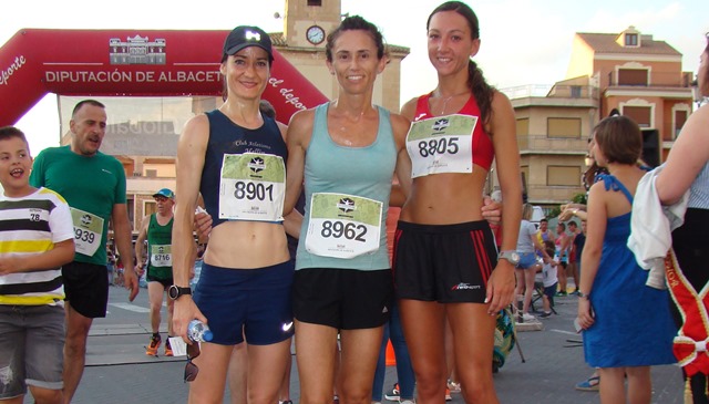 Mari Carmen Lorenzo y Miguel Ángel Torrecilla ganaron la Carrera Popular de Fuente Álamo