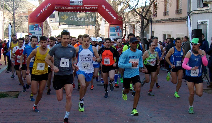 Jaouad Tougane y Eva Moreno se impusieron en la carrera de San Blas de Elche de la Sierra