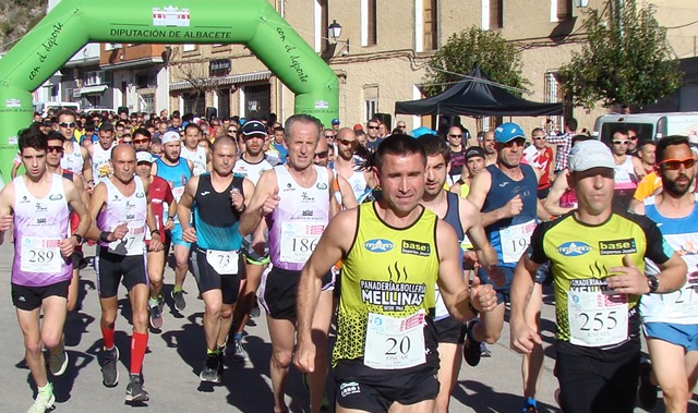 Eva Moreno y Javier Muñoz ganaron la Carrera Popular de Molinicos, del Circuito de la Diputación de Albacete