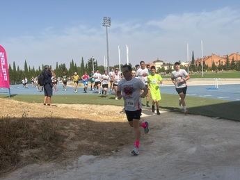La carrera Corre con tu médico en Albacete reúne a más de 600 participantes en un evento solidario