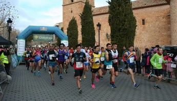 Zabid Zehraoui (Madrigueras) y Eva Moreno (Hellín) ganaron la Carrera Popular de Balazote