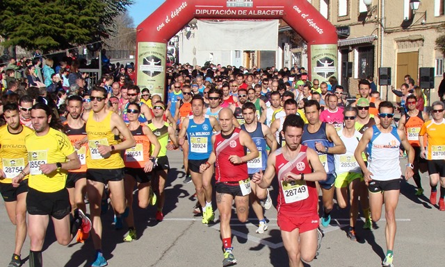 Jesús Ángel Rodríguez y Laura Villar ganaron la Carrera Popular Molinicos