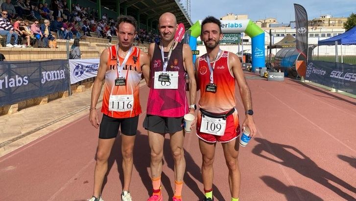 José Antonio Hernández y Eva Valera, ganadores del Medio Maratón de Hellín