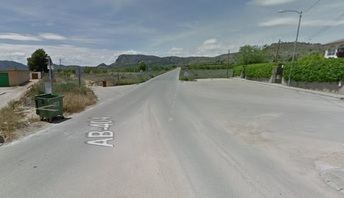 Cierre temporal de la AB-404 en Albacete por barro finaliza con limpieza efectiva