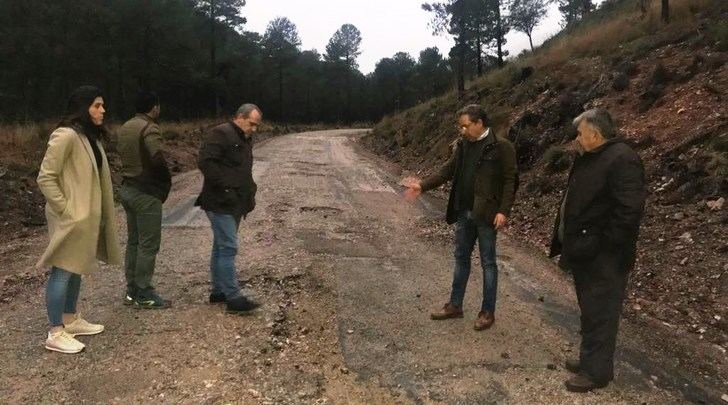 El PP reclama la remodelación de la carretera “tercermundista” entre el cruce de Paterna del Madera y Riópar (Albacete)