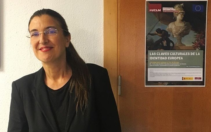 La catedrática Teresa Santamaría explicará la influencia de la imprenta en la medicina moderna este jueves en Albacete