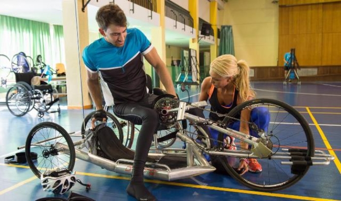 El Hospital de Parapléjicos de Toledo contará con nuevas ‘handbikes’ para impulsar el ciclismo de manos entre los pacientes
