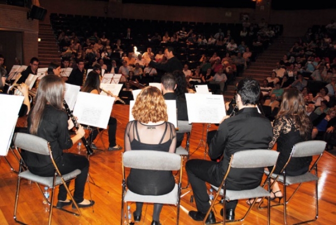 Puesta de largo para la Asociación Musical Universitaria de Albacete