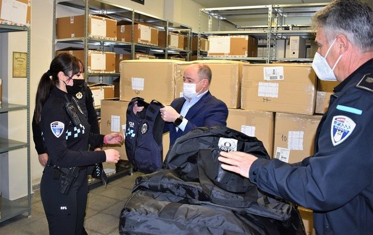 El Ayuntamiento de Albacete compra 203 chalecos de protección personal para la Policía Local