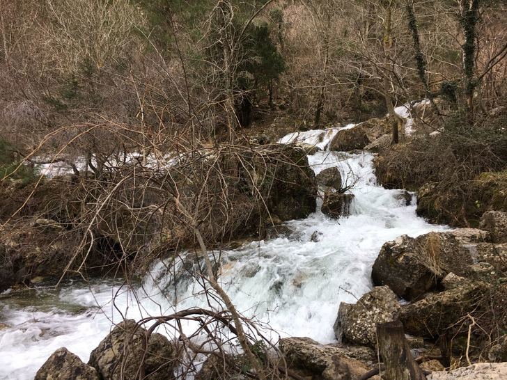 Castilla-La Mancha aumenta la seguridad en el hueco de Los Chorros, en los Calares del Río Mundo (Albacete)