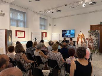 Éxito rotundo en la exposición ‘Cinco Mujeres Nobles y su destino en Albacete’ con casi 2.000 visitantes