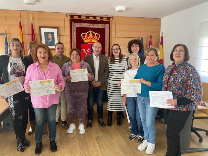 Clausura del Taller RECUAL en San Pedro: Ocho participantes reciben sus diplomas