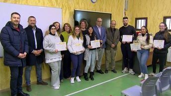 Cierre del Taller Plus Jardinería Caudete 2025 con diplomas para jóvenes en búsqueda de empleo