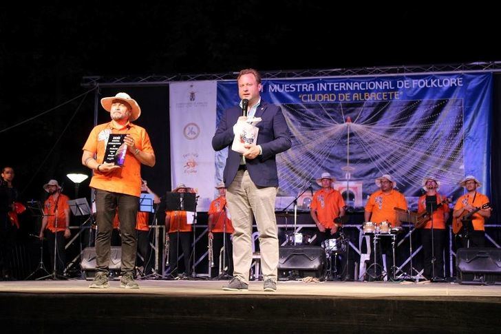 La Muestra Internacional de Folclore ‘Ciudad de Albacete’ se despide tras ofrecer una muestra de las danzas propias de Perú, Serbia y Costa Rica