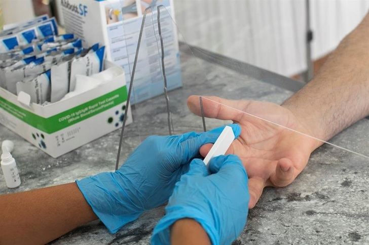 2.700 casos nuevos de coronavirus durante el fin de semana en Castilla-La Mancha