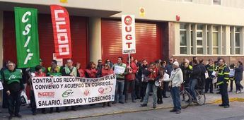 CCOO denuncia un 60% de escasez de personal en Correos Albacete, provocando colapsos en el servicio postal