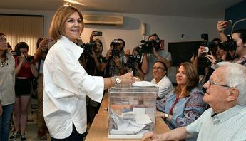 Cospedal gana en Castilla-La Mancha con el 65,5 % de los votos pero Soraya y Pablo Casado la superan a nivel nacional